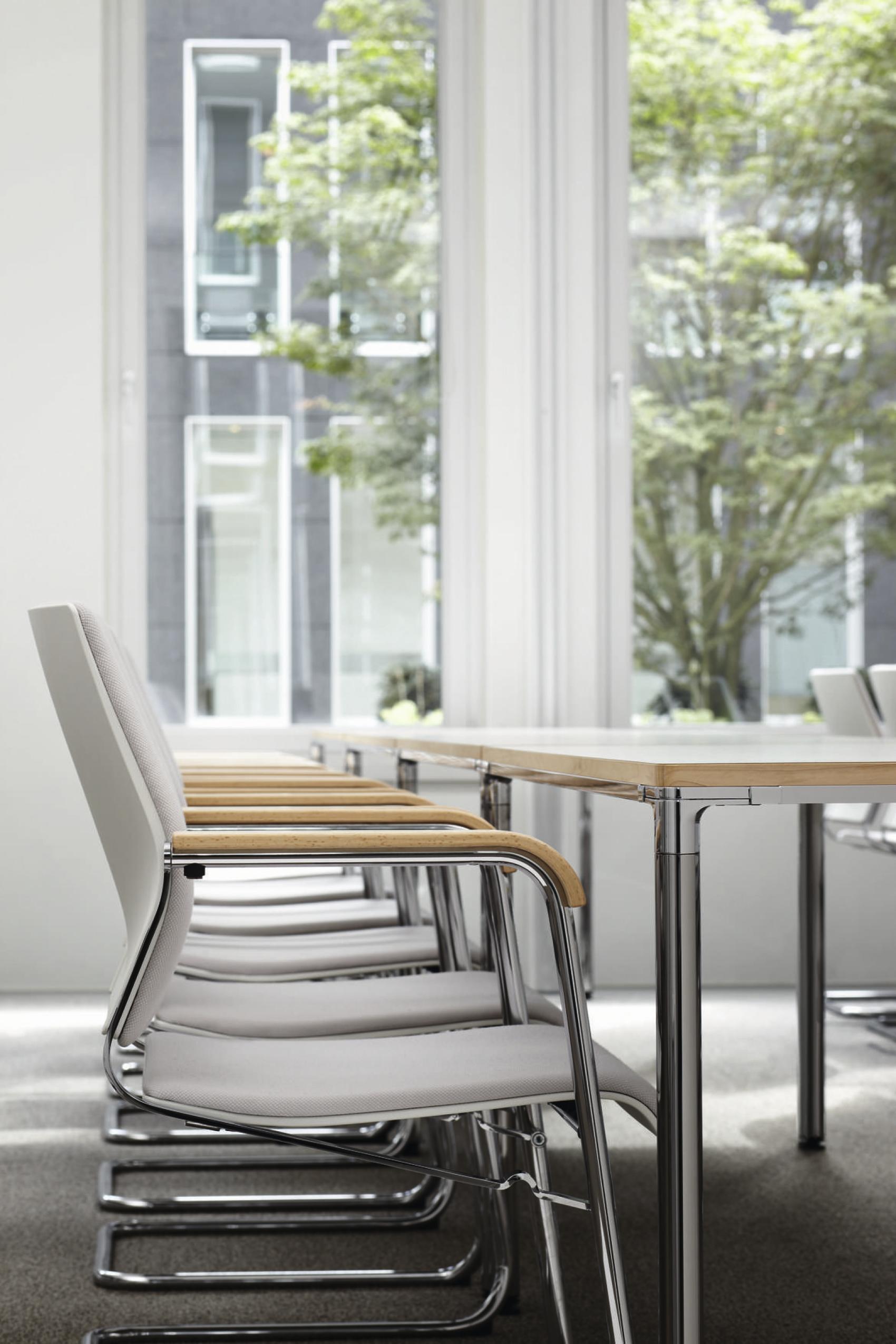 CONTAS TABLES by Wilkhahn 023